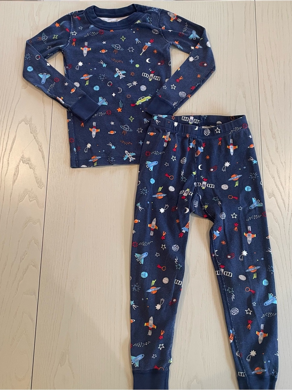 Hanna Andersson Moon and Back Long Pajama Set Blue Space Planet - Size 5 110